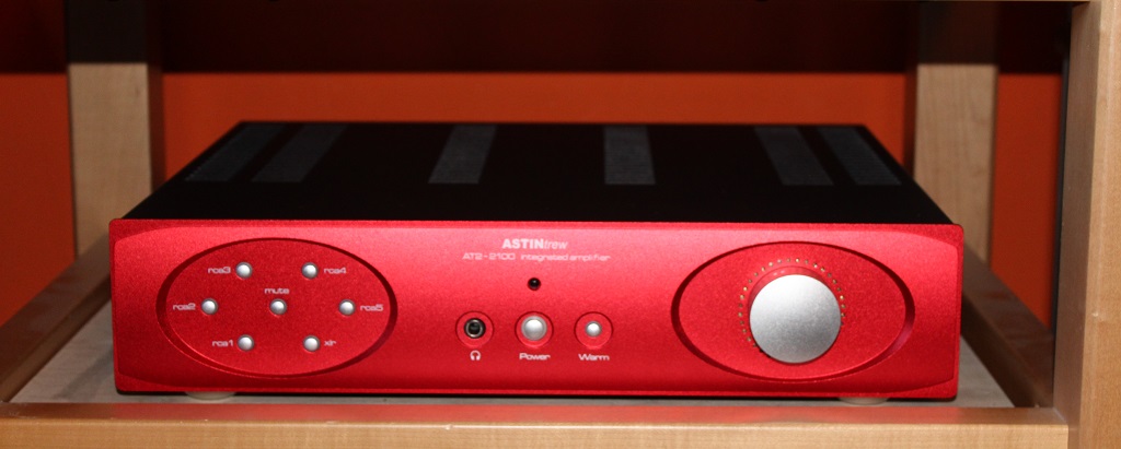 NEOSTYLE Audiomöbel und ASTINtrew Vollverstärker – STEREOPLAY 3/20