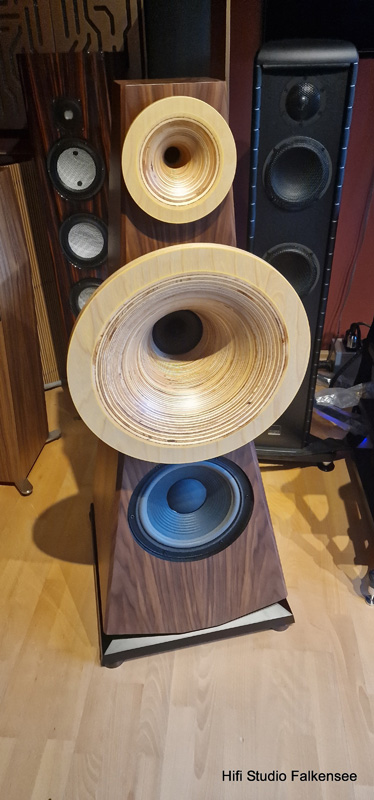 Wir haben die Odeon Helix neu in unserer Vorführung